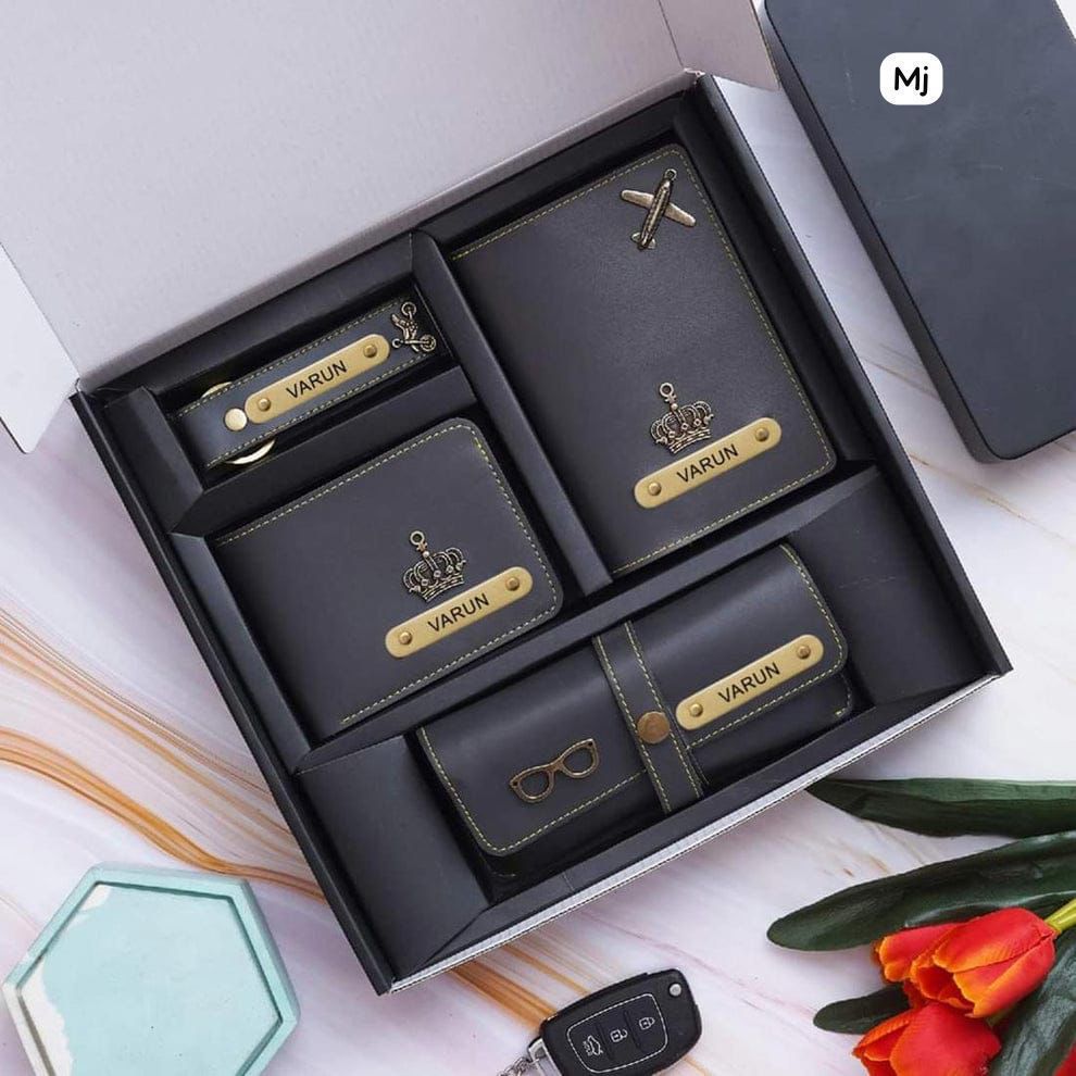 CUSTOMIZED 4-Piece Men’s Gift Set includes - Image 4