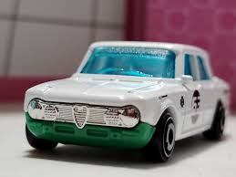 Hot Wheels - Alfa Romeo Giulia T1 Super - Compact Kings - Image 2