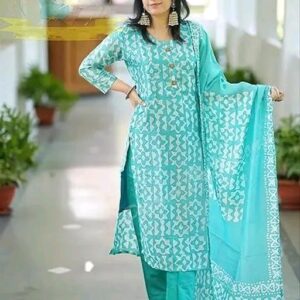 Kashvi Superior Women Kurta Sets