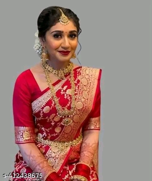 Banarasi Jacquard Woven Saree - Image 3